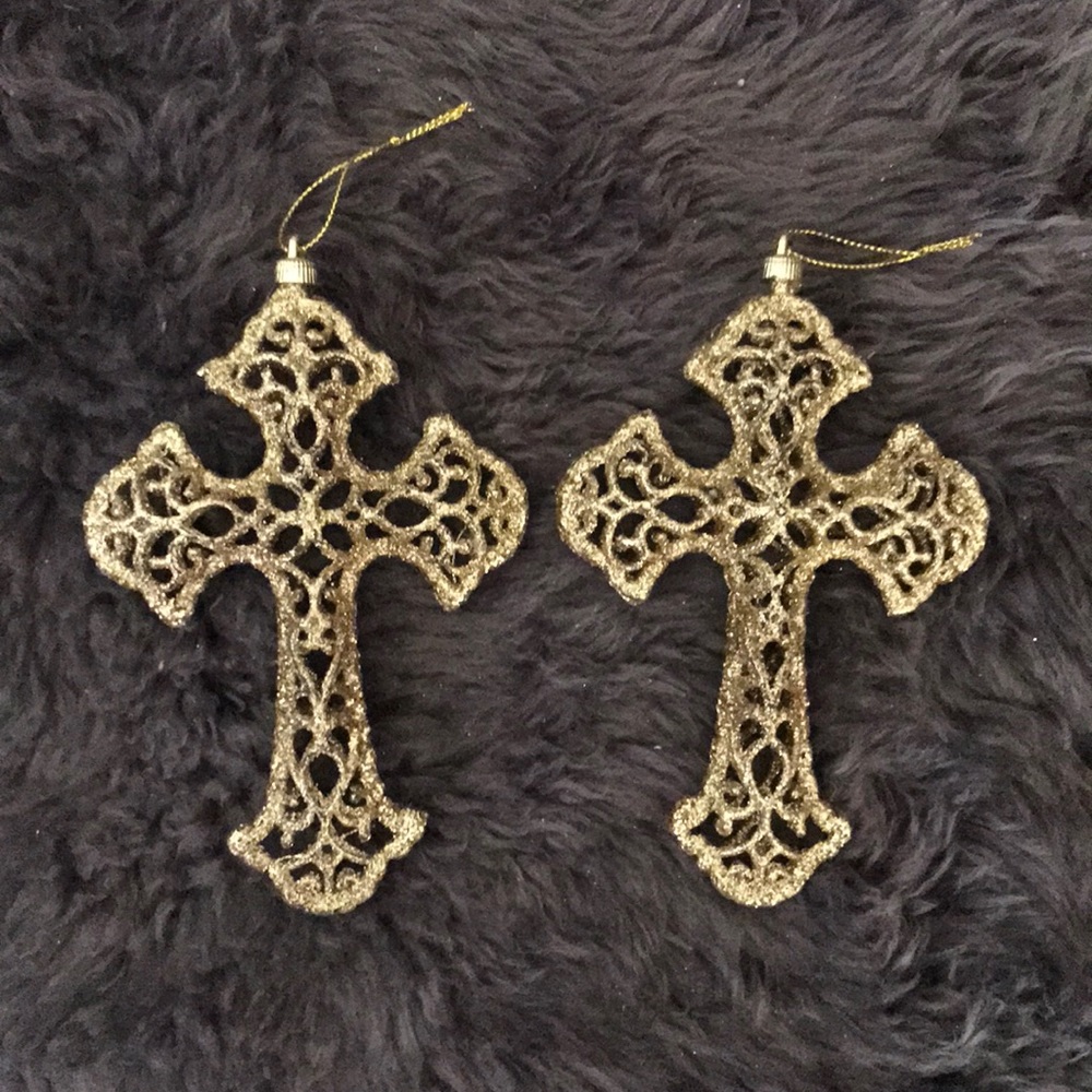 beautiful gold cross ornaments🌲✨